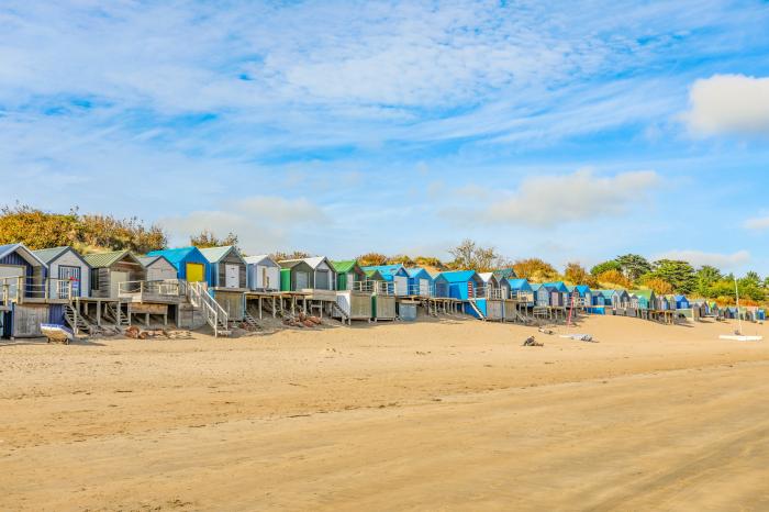 Trem Ynys nr Abersoch, Gwynedd. Gorgeous holiday home with five bedrooms. Panoramic sea views. WiFi.