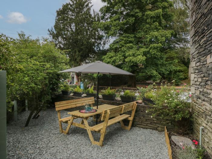 Rose Cottage, Ambleside, Cumbria. Close to local amenities. Woodburning stove. Riverside. Four beds.