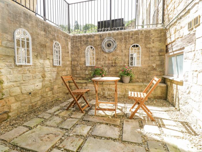 Lakeside Mill Cottage in Nailsworth, Cotswolds. In an AONB. Off-road parking. 2bed