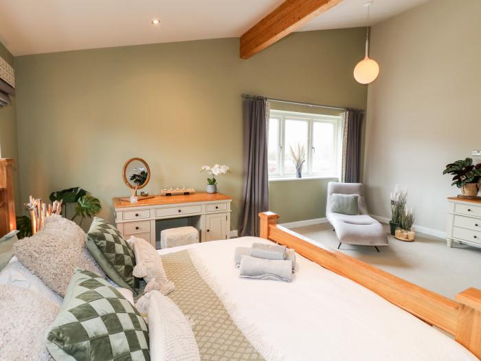 Tranquil Waters Wellness Retreat, Farnsfield