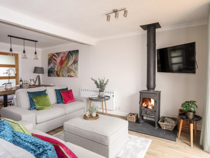 240 Cae Du, Abersoch, Smart TV, open-plan living, woodburning stove, off-road parking for one car.