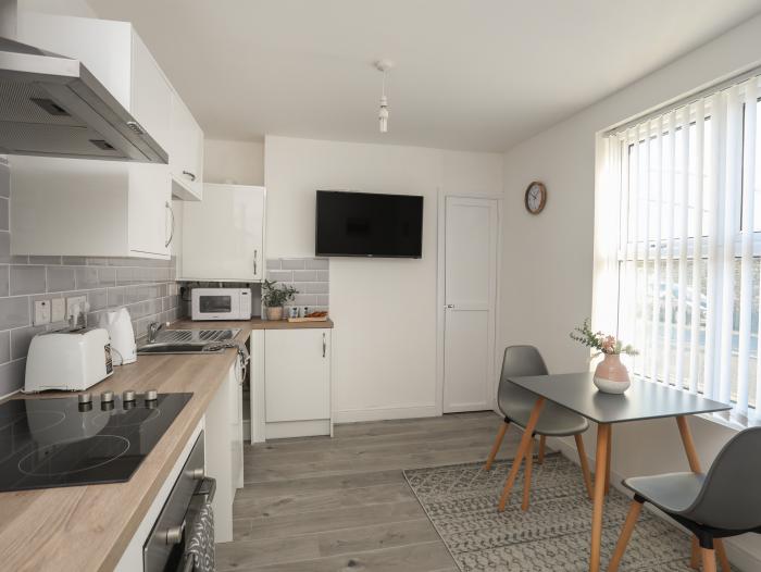 Port Apartment 1, Holyhead