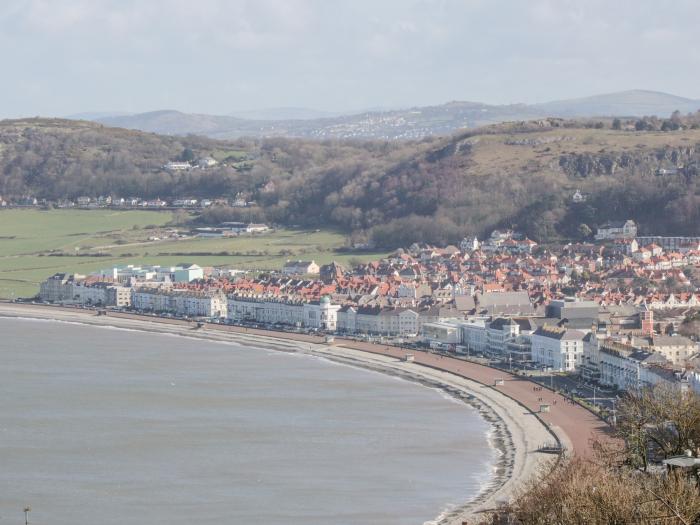 Gwyder in Penmaenmawr in Conwy. Sea views. Near the beach and amenities. Over four floors and large.