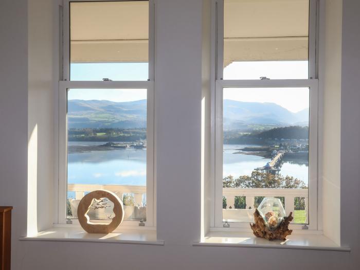 Bryn Mel Manor Straits View, Menai Bridge