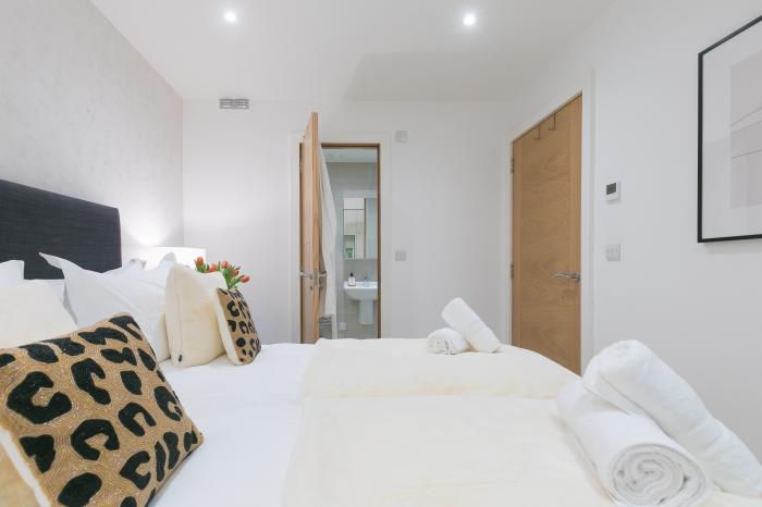 Apartment 2, Monowai, Carbis Bay