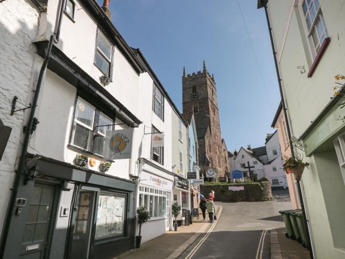 Ocello, a triplex apartment resting in Dartmouth town centre, Devon. Close to a beach and amenities.