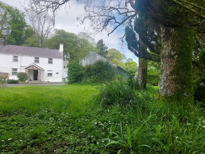 Mill House (Main House), Sarn Meyllteyrn, Gwynedd. Woodburning stove. Games room. WiFi