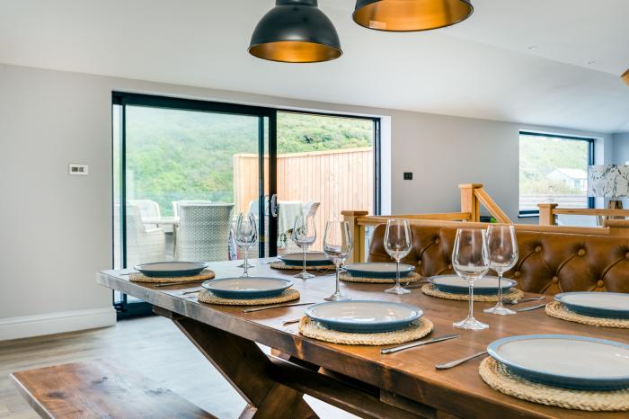 Breakers View in Polzeath, Cornwall. Sea views. Private driveway. Contemporary. Coastal. CCTV. WiFi.