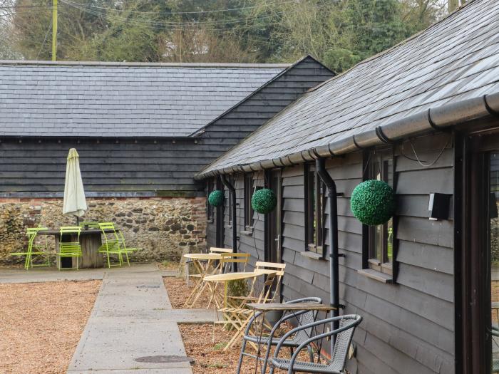 The Old Saw Mill, Wye, Kent, large, private patio with furniture, pet-friendly, single-storey, 8bed.