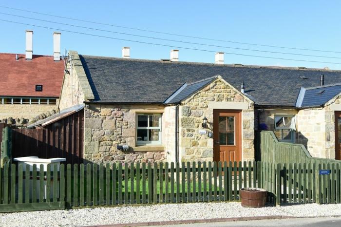 Avocet Cottage - Lucker Steadings, Lucker