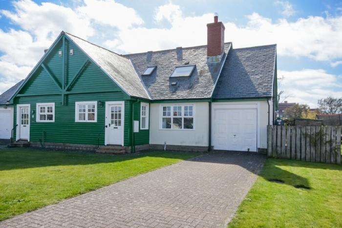 Armstrong Cottages No22, Bamburgh