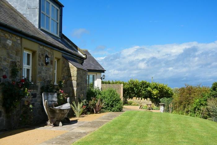 The Wynd, Bamburgh