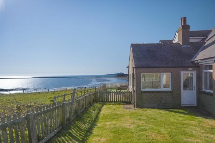 Melvin Cottage, Low Newton-By-The-Sea