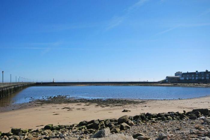 Pier View, Amble