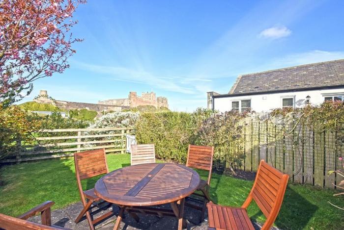 Wynding Down, Bamburgh