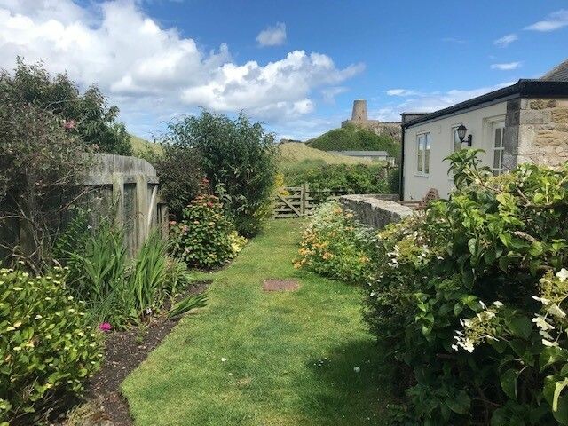 Wynding Down, Bamburgh