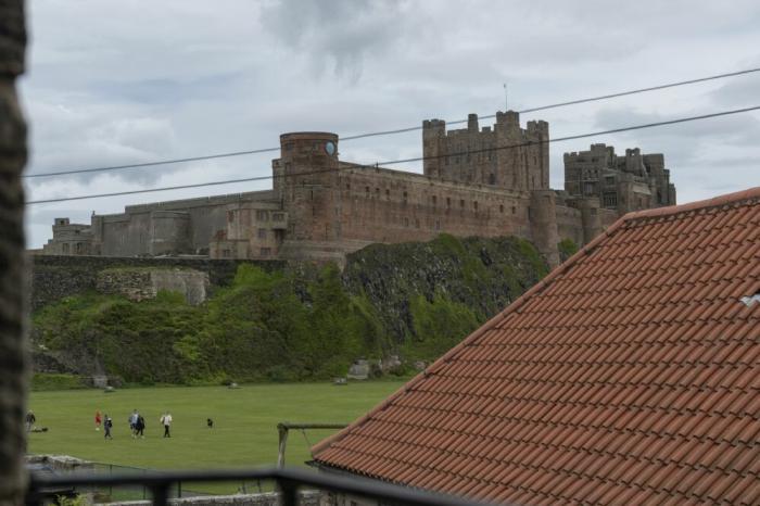 Wynding Down, Bamburgh