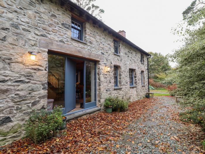 Castle Coach House, Newport, Pembrokeshire