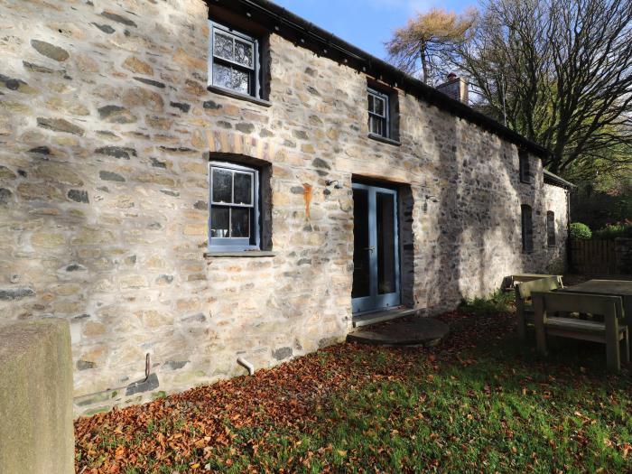 Castle Coach House, Newport, Pembrokeshire