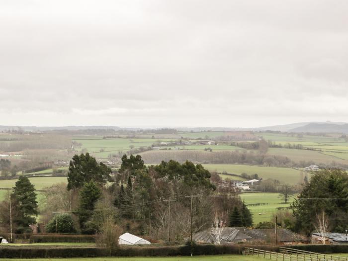 Palace Farmhouse, St. Weonards, Hereford sleeping six. Two-bedroom farmhouse and one-bedroom annexe.