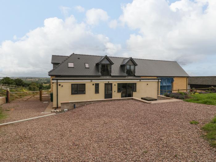 Palace Farmhouse, St. Weonards, Hereford sleeping six. Two-bedroom farmhouse and one-bedroom annexe.