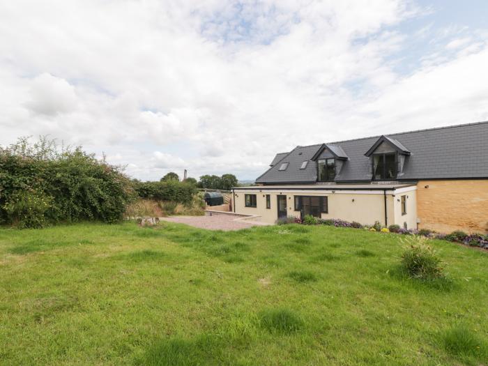 Palace Farmhouse, St. Weonards, Hereford sleeping six. Two-bedroom farmhouse and one-bedroom annexe.