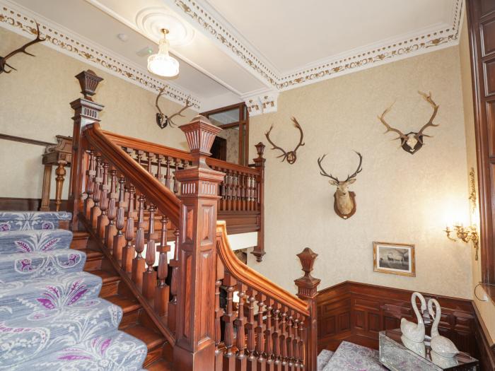 Ledgowan Lodge Hotel, Scotland, Kinlochewe, Scottish Highlands, Isle Of Skye, Lochs, 12bed, sleeps24