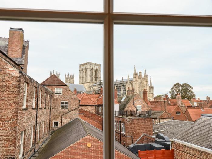 6 Granary Court is in York, North Yorkshire. Central location. Views of York Minster. Close to pubs.