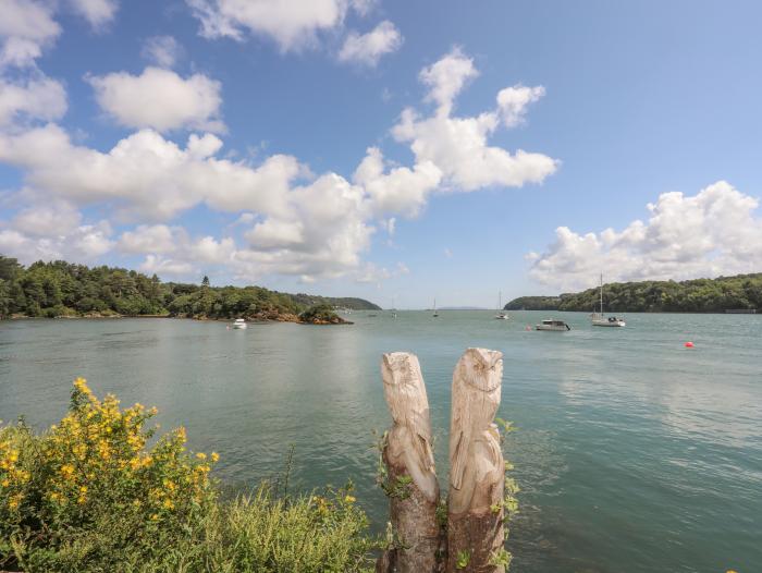 Ynys Faelog, Menai Bridge