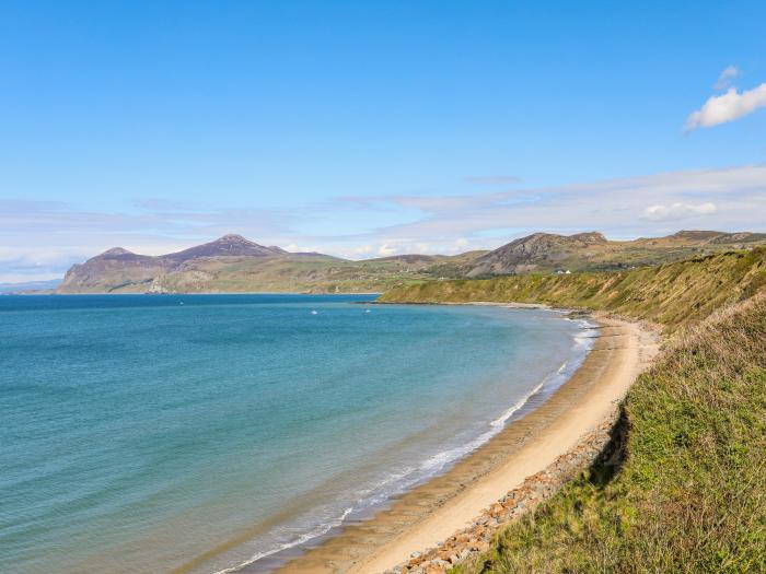 Cae-Berllan, Nefyn