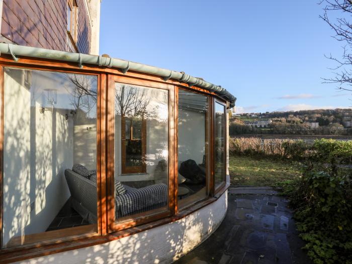 Ynys Faelog Cottage, Menai Bridge