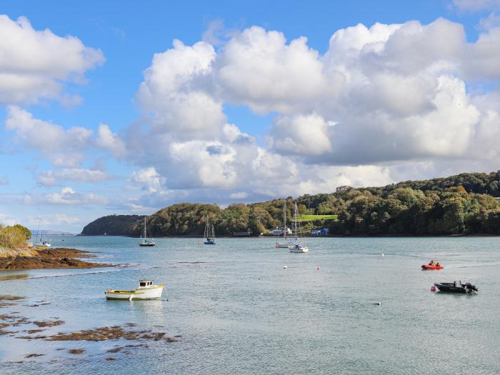 Ynys Faelog Cottage, Menai Bridge