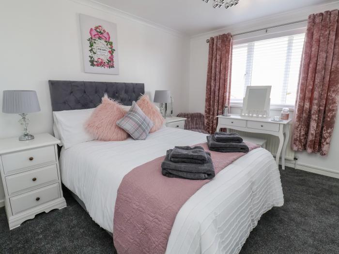 2 Rowan Walk, Hornsea