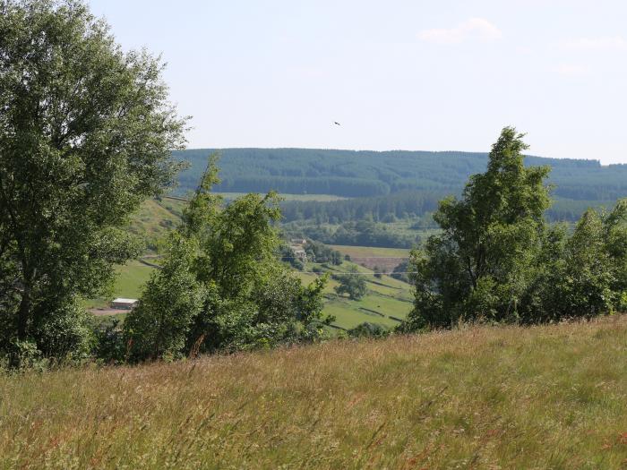 The Barn, Holmfirth, Yorkshire. Split-level. 3 bedrooms. Rural location. Pets welcome. Bike storage.