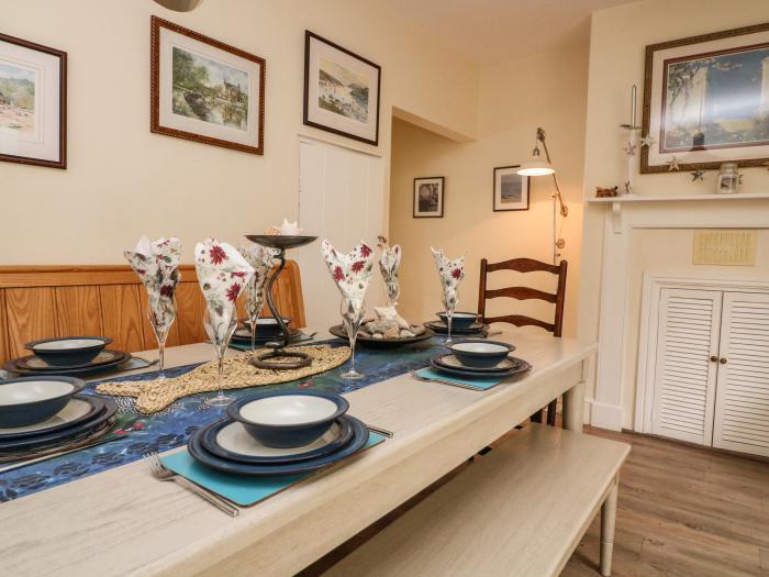 9 Coronation Road in Salcombe, Devon. Near a beach. Off-road parking. Pet-friendly. Enclosed garden.