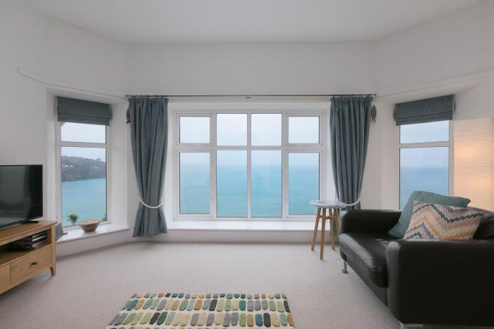 4 Pentowan Court in Carbis Bay, Cornwall, pet-free, family-friendly, close to a beach and amenities.