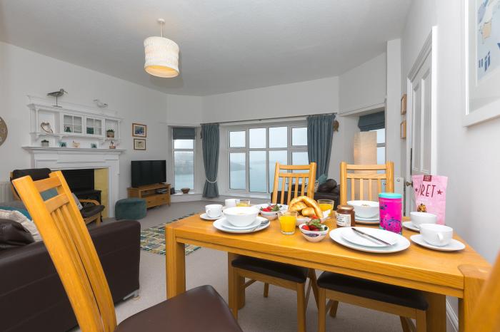 4 Pentowan Court in Carbis Bay, Cornwall, pet-free, family-friendly, close to a beach and amenities.