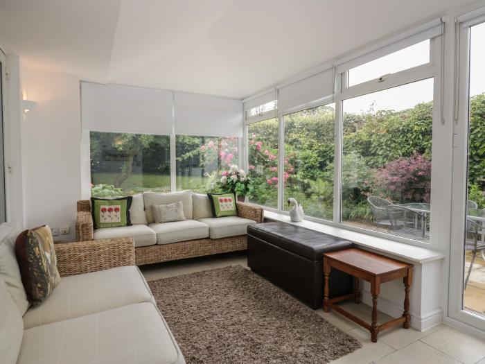 The Bird's Nest is in Bowness-On-Windermere, Cumbria. Three-bedroom bungalow in national park. Pets.