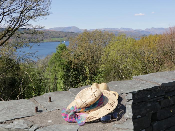 The Bird's Nest is in Bowness-On-Windermere, Cumbria. Three-bedroom bungalow in national park. Pets.