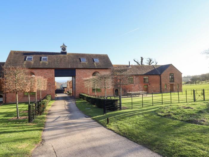 The Stables, Welland, Ledbury, Worcestershire, Malvern Hills Area of Outstanding Natural Beauty, TVs