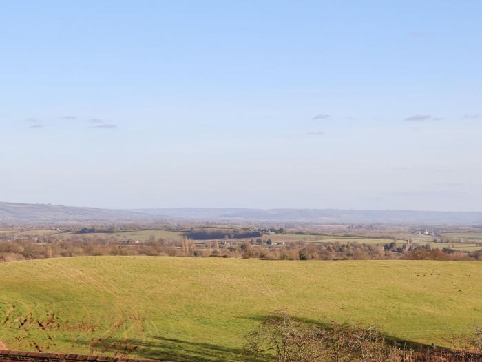 The Stables, Welland, Ledbury, Worcestershire, Malvern Hills Area of Outstanding Natural Beauty, TVs