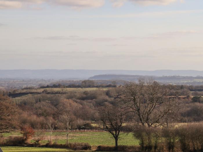 The Stables, Welland, Ledbury, Worcestershire, Malvern Hills Area of Outstanding Natural Beauty, TVs