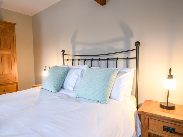 Ware Barn Cottage, Lyme Regis