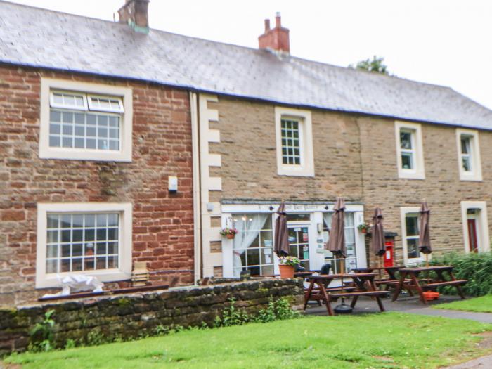 Whinstone, near Appleby-In-Westmorland, Cumbria. In an AONB. Off-road parking. Reverse-level. Patio.