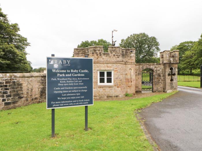 15 Market Place, Middleton-in-Teesdale, Durham. Close to shop/pub. Near a National Park. Rear garden