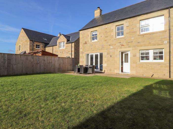 Stone Croft House is in Ellingham near Beadnell. Three-bedroom home in rural Northumberland. Family