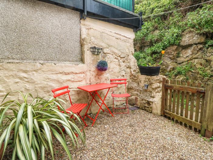 Pebblestone Cottage in Llandudno, Conwy. Three-bedroom cottage resting near the Great Orme landmark.