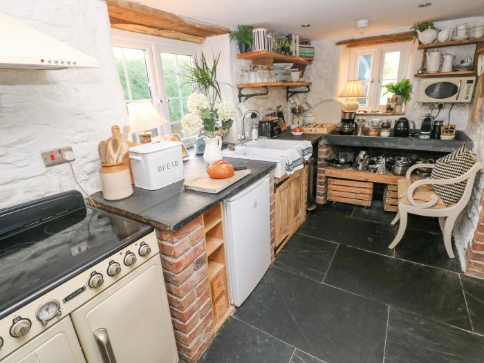 Rustic Period Country Farmhouse, Llansteffan