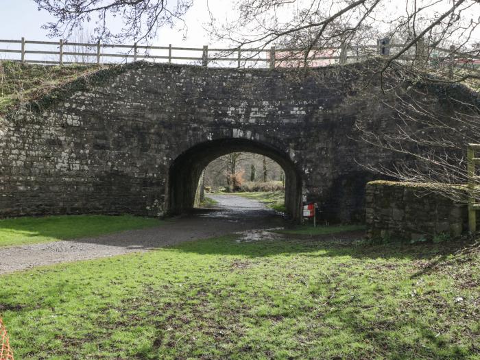 Aqueduct Cottage in Llanover, Monmouthshire. Pet-friendly. Enclosed garden. Woodburning stove. WiFi.