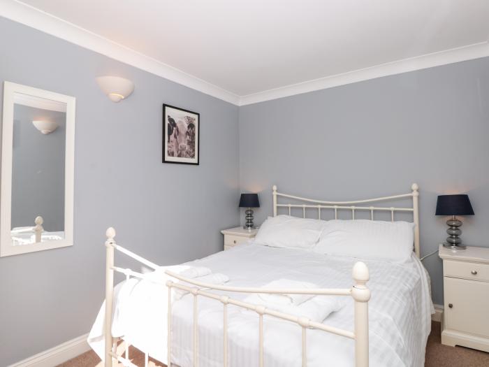 3 West Park Mews, Hope Cove, Devon, balcony, close to the beach and amenities, reverse-level, pets,